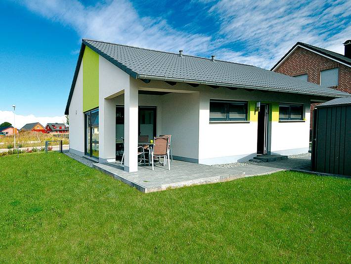 Ferienhaus für 4 Personen, mit Terrasse und Garten in Zierow
