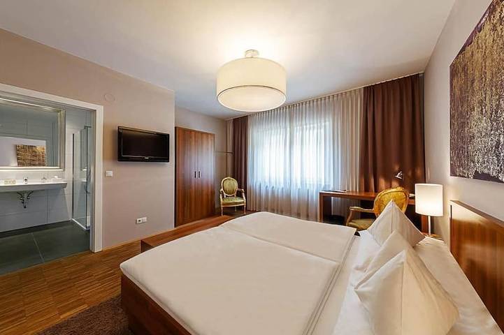 Doppelzimmer - Pfeilers Bürgerstüberl und Hotel in Südoststeiermark, Feldbach