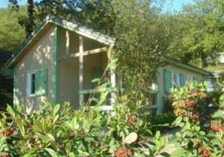Gîte pour 5 personnes, avec jardin ainsi que piscine et terrasse, animaux acceptés dans Lac du Causse - 3