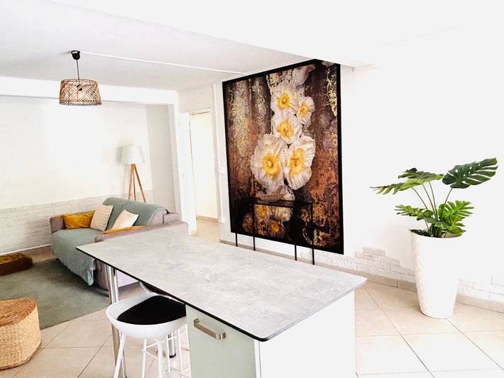 Location de vacances pour 6 personnes, avec jardin ainsi que terrasse et jacuzzi à Gros Morne (homonymie) - 4