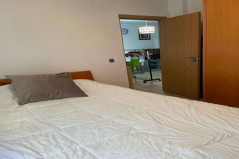 Entire apartment, Apartment in Sevilla near City Center in San Juan de Aznalfarache, Sevilla Province