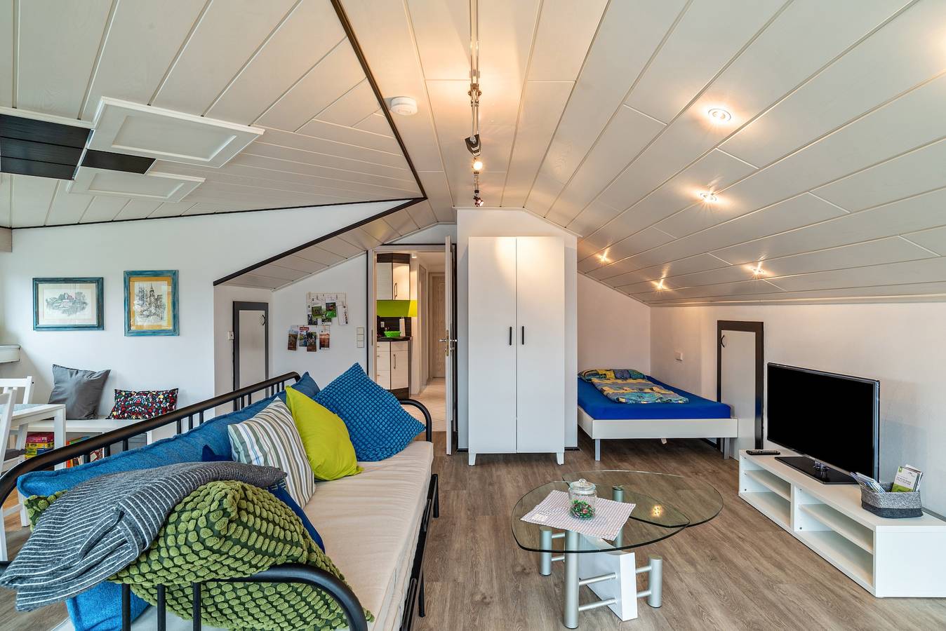 Ganze Wohnung, Ferienwohnung "Andrea" mit Klimaanlage und Wlan in Bühl, Mittlerer Schwarzwald