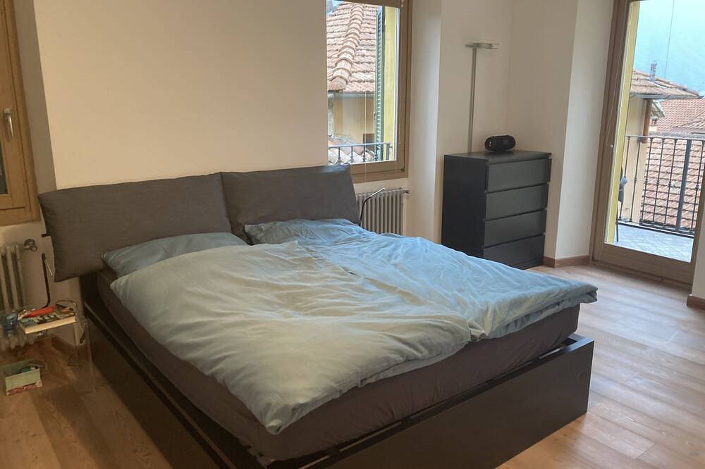 Appartement entier, Loft with lake view and garden in Tremezzo, Région de Tremezzina