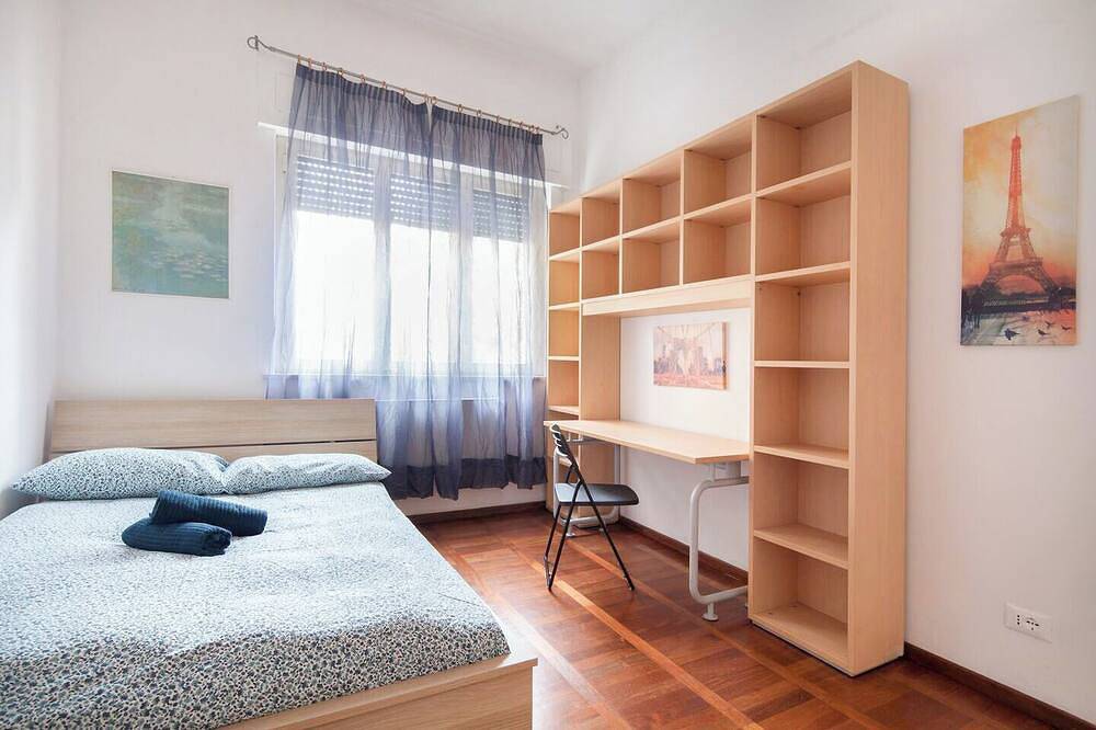 Cinque Terre breakfast home with optional access to Pool, Sauna and Jacuzzi in Sarzana, Regionaal Natuurpark Montemarcello-Magra-Vara