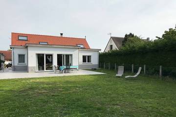 Gîte pour 10 personnes, avec jardin ainsi que jacuzzi et terrasse à Conchil-le-Temple