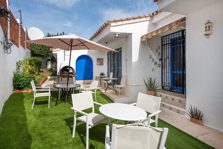 Chalet para 6 personas, con jardín, Se admiten mascotas en Andalucía - 2