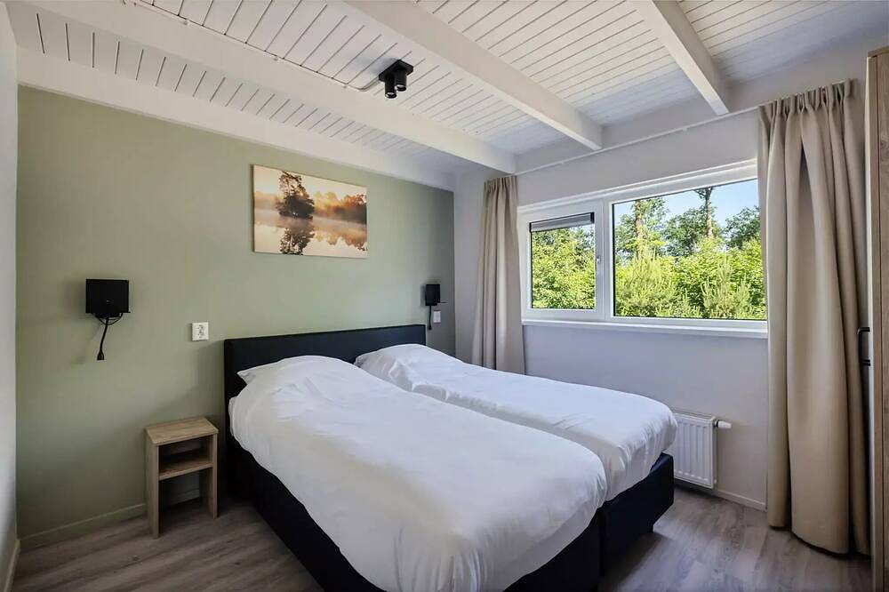 Bungalow de Leeuwerik 6 persons in Friesland