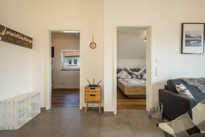 Gîte pour 6 personnes, avec vue sur le lac ainsi que balcon et jardin à Neukirch - 4