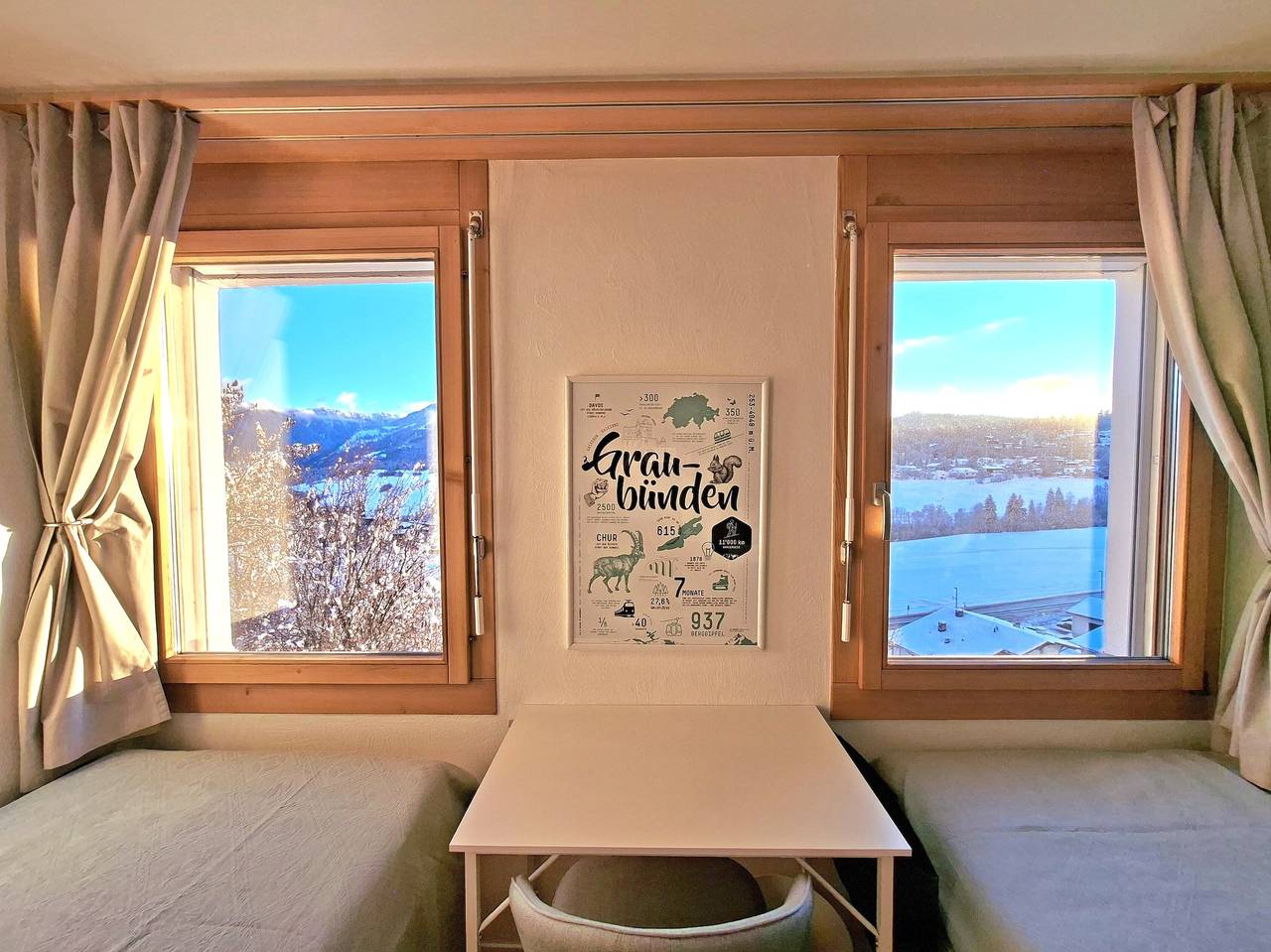 Apartamento vacacional entero, Fewo Cordial im Casa Erizun - 3.5 Zimmer Ferienwohnung mit Bad/Wc, 60 m2 für max. 4 Personen + 1 Baby in Flims-Dorf, Flims