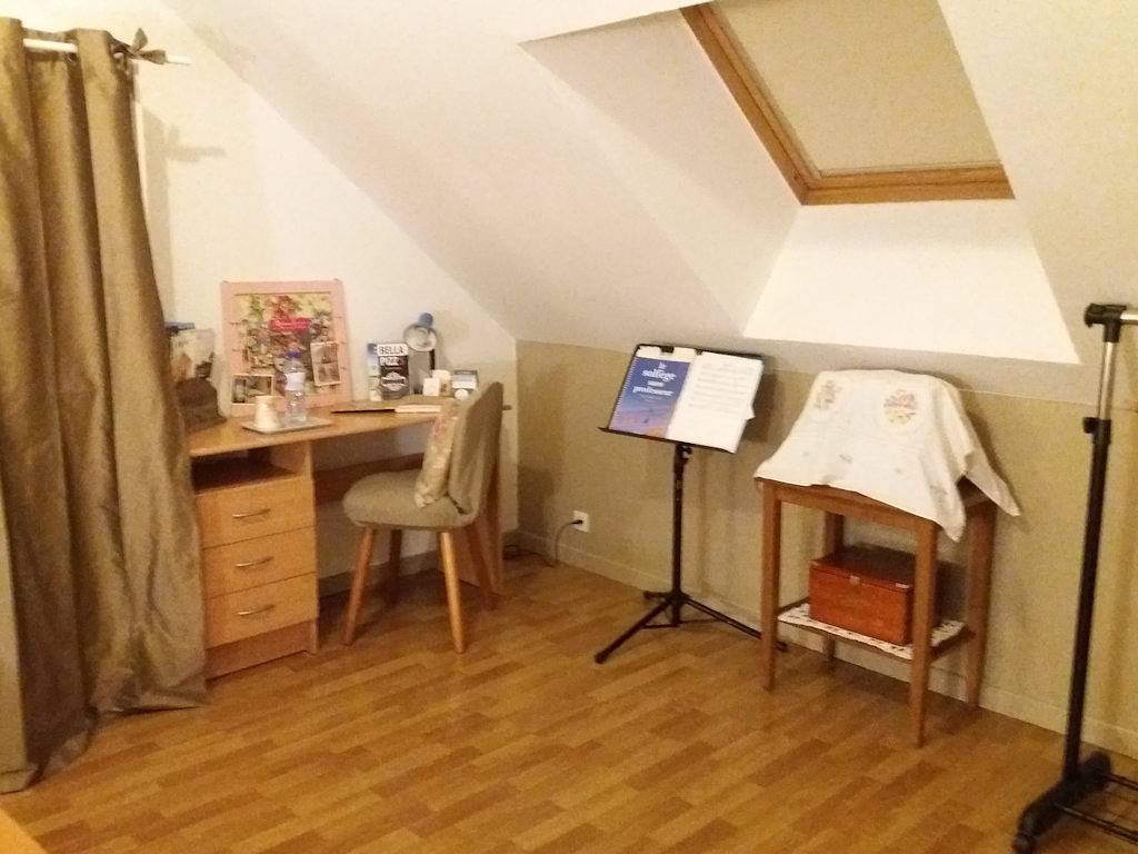 Bienvenue Chez Nat - 2 chambres "Rose et Narcisse" (chaque chambre = 14 m2) in Hermé, Seine-et-Marne