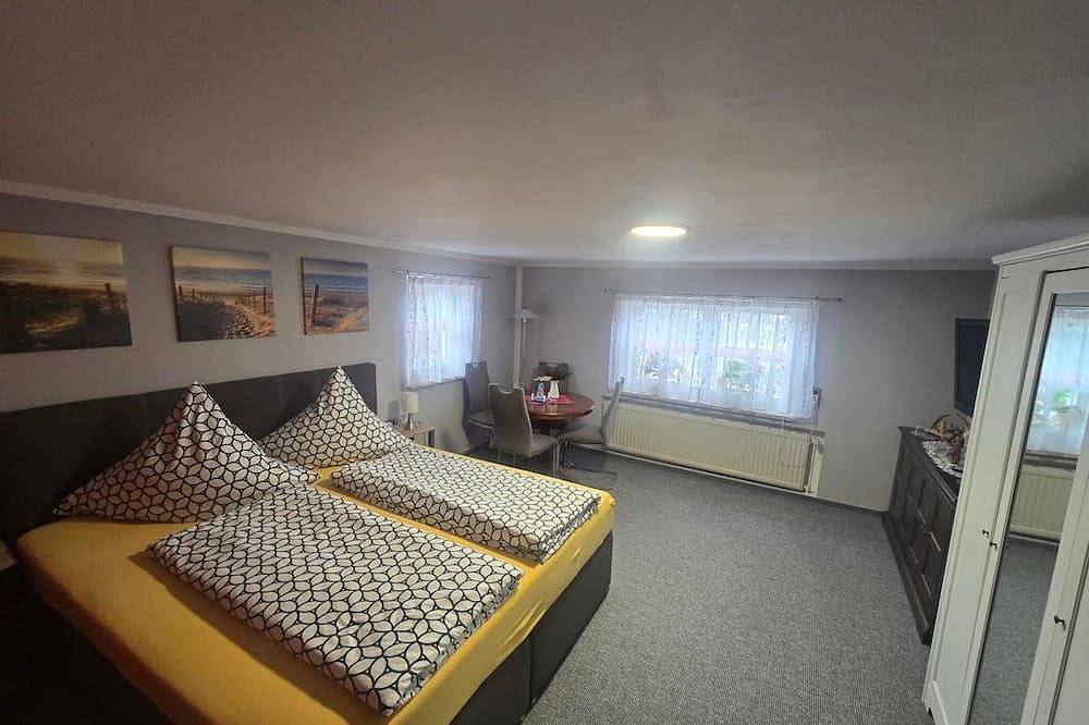 Ganze Wohnung, Doppelzimmer, Bad, Wc - Ferienwohnung Heike Rinno in Olbernhau, Erzgebirge