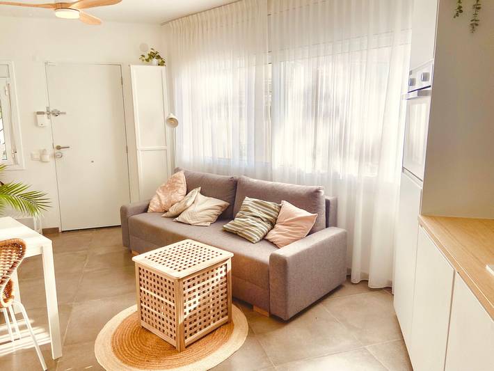 Casa de vacaciones 'La Casita De La Playa' con vistas al mar, Wi-Fi y aire acondicionado in Cala dels Vienesos (Miami Playa), Miami Playa