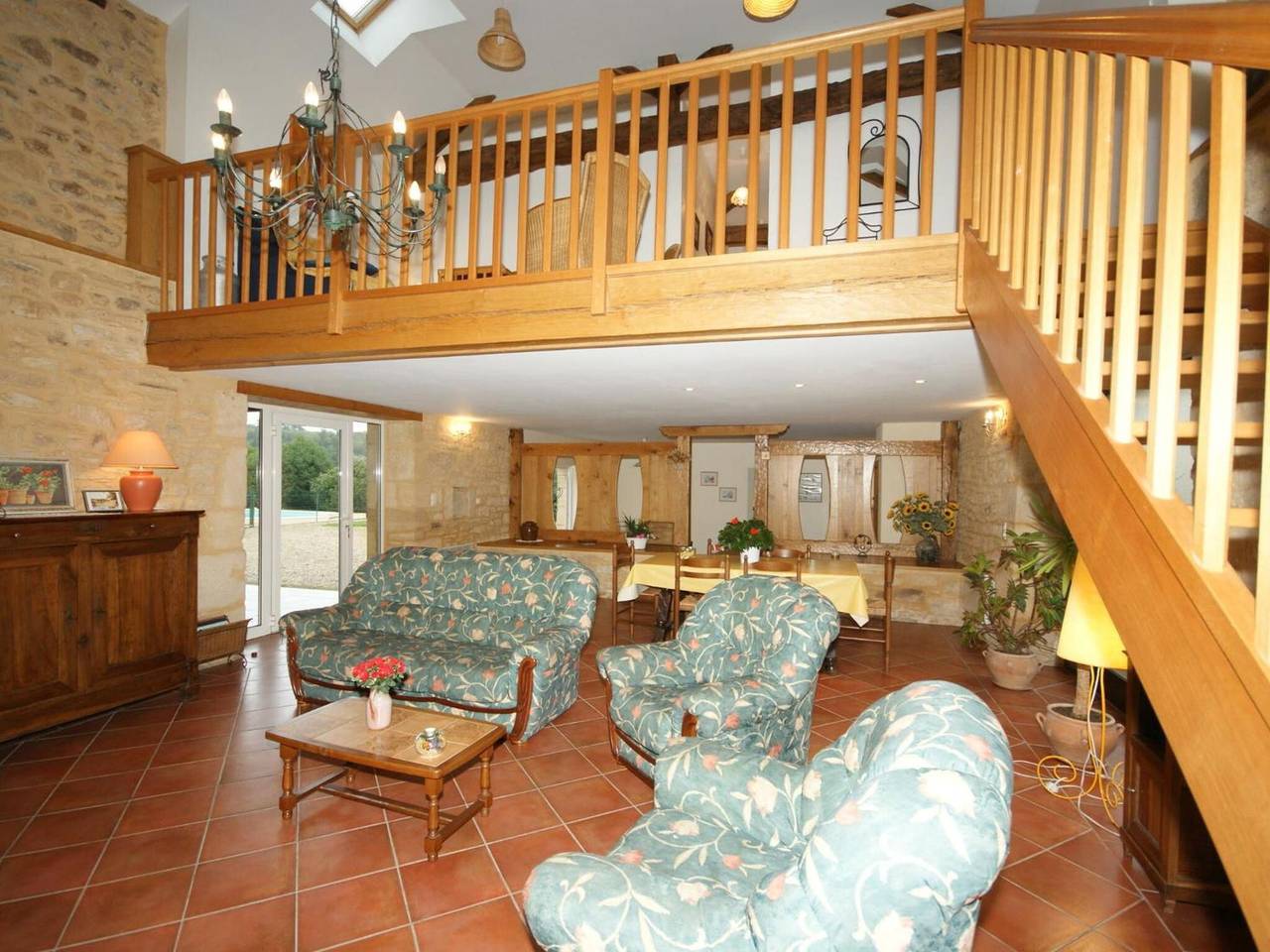 Casa de vacaciones "Le Tilleul" con piscina privada in Besse, Périgord Noir