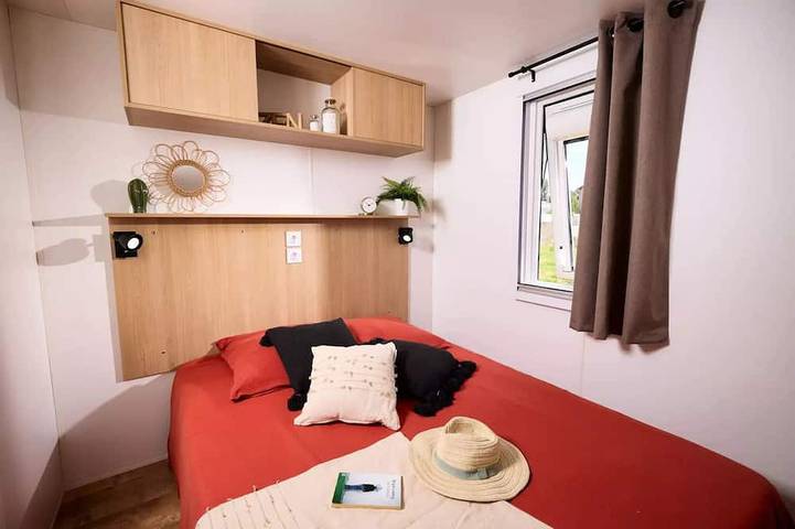 Camping pour 6 personnes à Brem-sur-Mer - 2