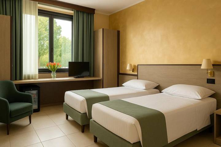 Hôtel pour 6 personnes, avec jardin ainsi que jacuzzi et piscine à Reggio d'Émilie - 2