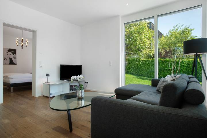 Geheel appartement, Vakantieappartement voor 2 personen met balkon in Unteruhldingen, Uhldingen-Mühlhofen