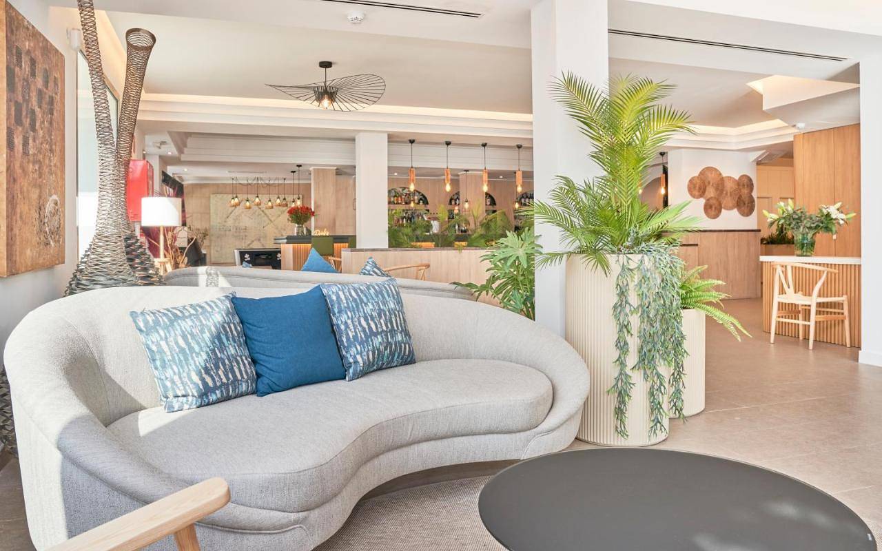 Flacalco Hotel & Apartments in Cala Ratjada, Capdepera