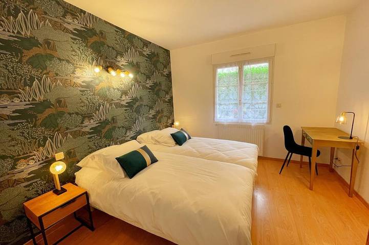 Gîte pour 8 personnes, avec jardin, animaux acceptés à Lignières-de-Touraine - 2