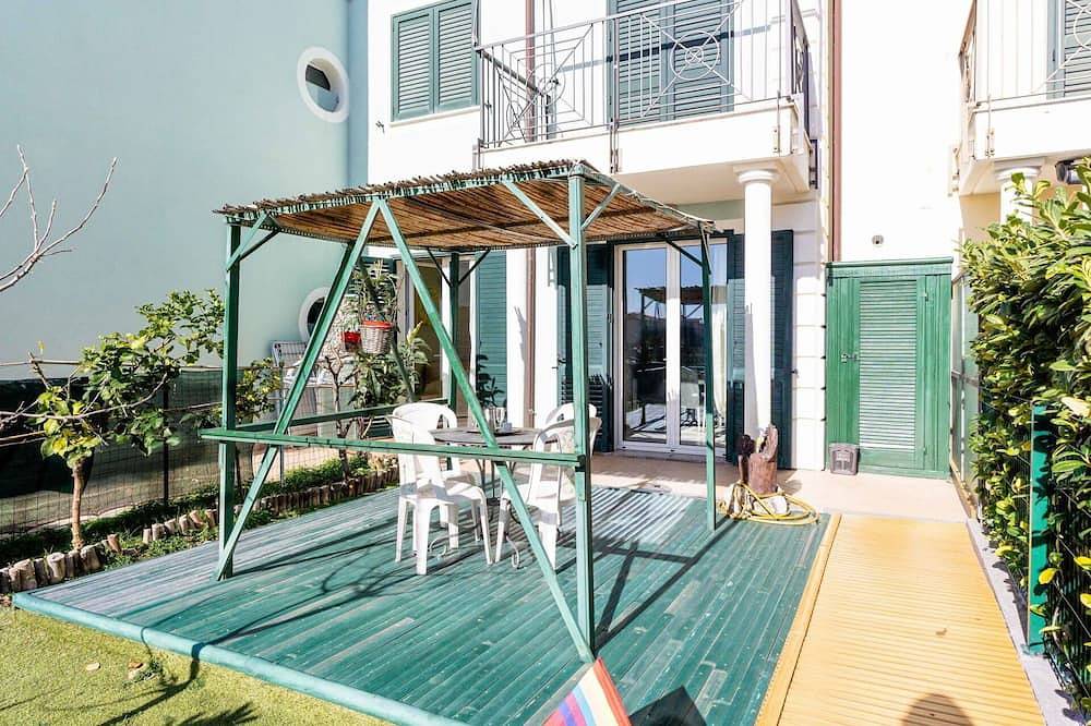 Ganze Wohnung, Schöne Wohnung für 4 Gäste mit  W-Lan, Haustiere erlaubt und Parkplatz in Riva Ligure, Riviera di Ponente