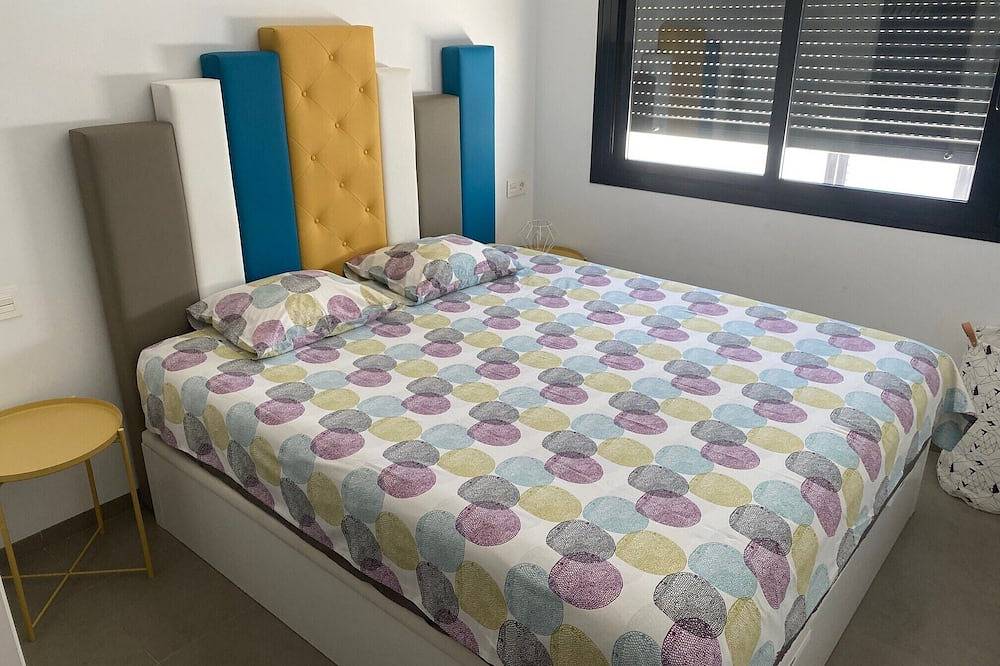Geheel appartement, Modern nieuwbouw appartement met zwembad, vlakbij zee en strand in San Pedro del Pinatar, Costa Cálida