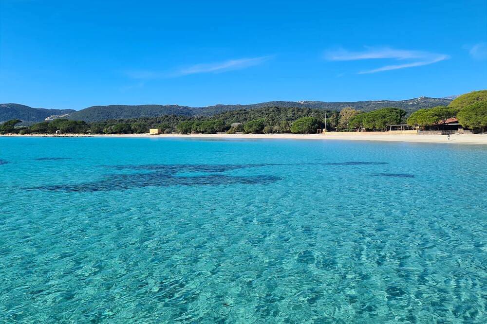 Abitazione-Bagno in camera-Vista giardino-Mini Villa Santa Giulia in Santa Giulia, Porto Vecchio