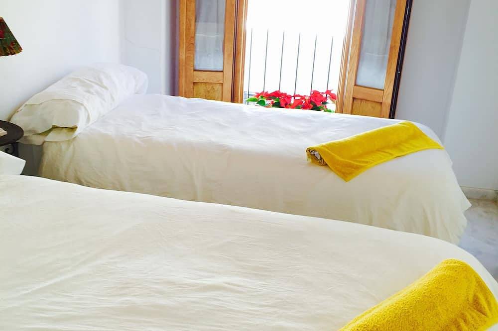 Rest and comfort united with nature in Linares de la Sierra, Sierra de Aracena y Picos de Aroche