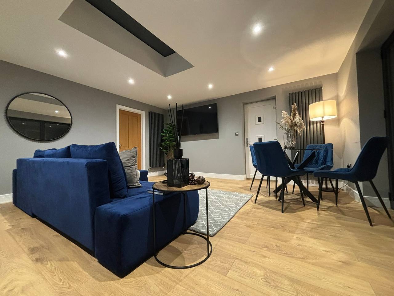 Ganze Ferienwohnung, Sheffield-Apartment-Sleeps4-Parking-Hottub in Südliches Yorkshire