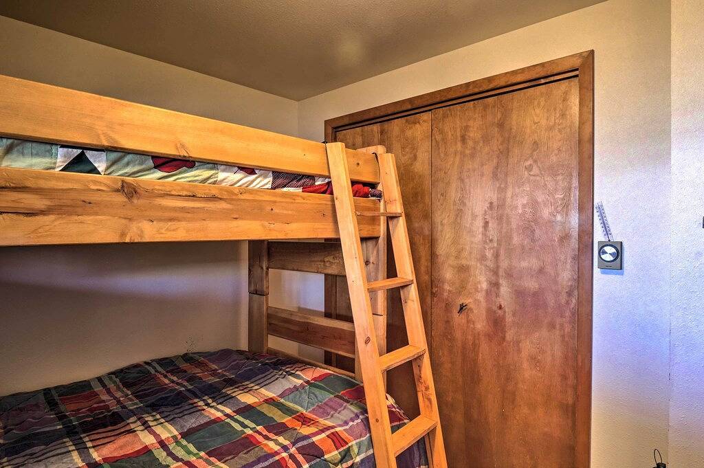 Neu! Hütte w / Mtn View ~ 4 Mi zum South Platte River in Park County