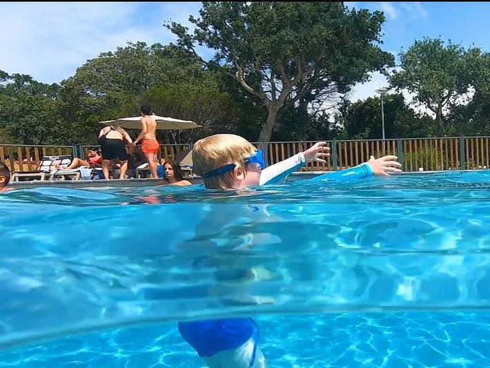 Camping für 4 Personen, mit Whirlpool und Kinderpool in Corse-du-Sud