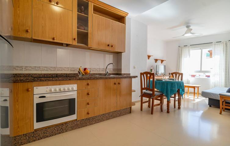 Apartamento vacacional entero, Acogedor apartamento con terraza a 200 m de la costa in Playa de Torrenueva (Torrenueva Costa), Torrenueva Costa