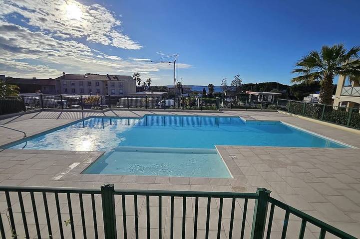 Appartement de vacances pour 4 personnes, avec Piscine
