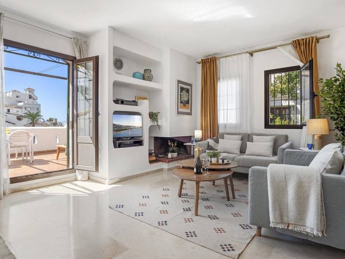 Appartamento intero, Appartamento vacanze per 6 persone con piscina in Marbella West, Marbella