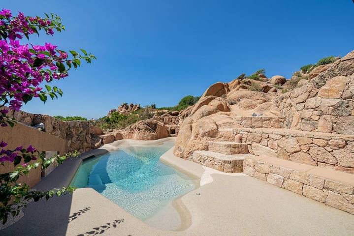 Ferienwohnung für 2 Personen, mit Meerblick und Pool sowie Balkon/Terrasse in Costa Paradiso - 2