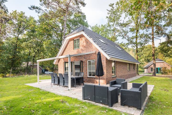 Ferienpark für 6 Personen, mit Sauna und Garten sowie Terrasse, mit Haustier in Drenthe