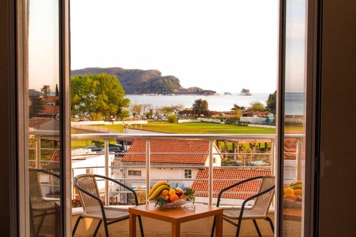 Maison d’hôte pour 2 personnes, avec vue et jardin, adapté aux familles