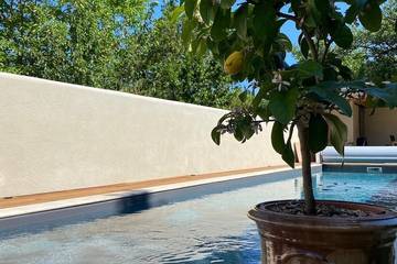 Gîte pour 8 personnes, avec jardin et terrasse à Saint-Puy
