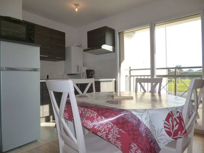 Gîte pour 4 personnes, avec jardin et balcon dans Plage du Prieuré - 3