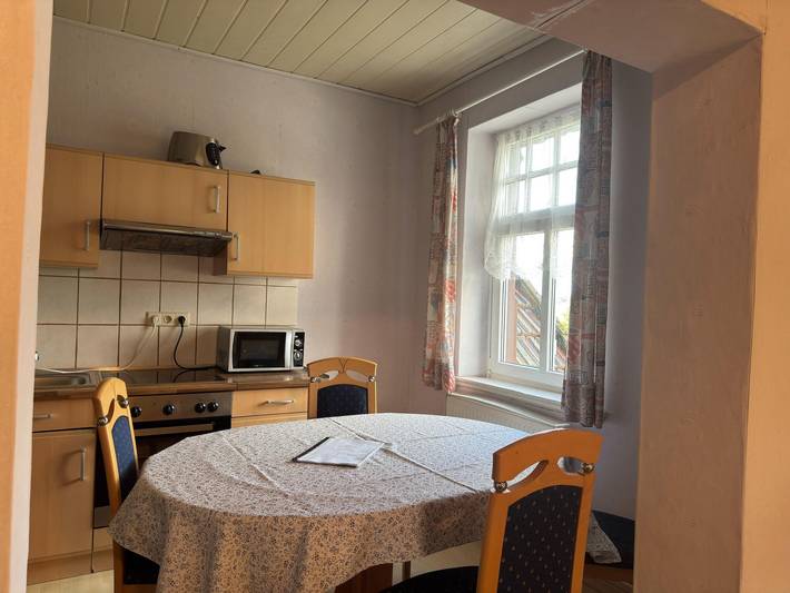 Ferienwohnung für 8 Personen, mit Terrasse und Garten in Trendelburg - 4