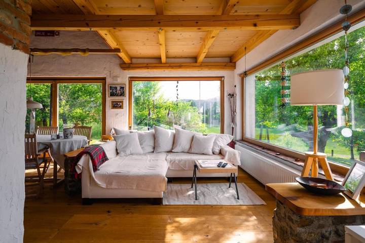 Location de vacances pour 4 personnes, avec jardin et vue, animaux acceptés à Logatec - 2