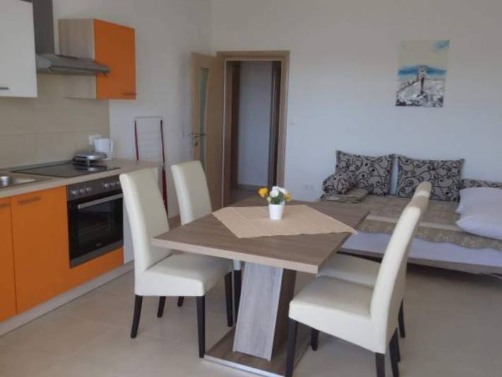 Apartament wakacyjny dla 4 osób, z taras w Zaboric