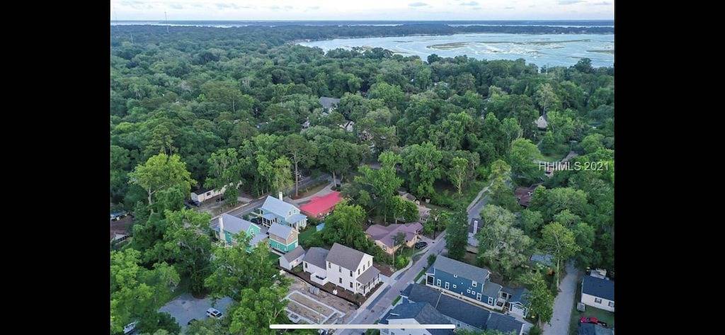 Luxurious Living in Old Town Bluffton! Sleeps 6! Prime Location! in Bluffton, Beaufort County