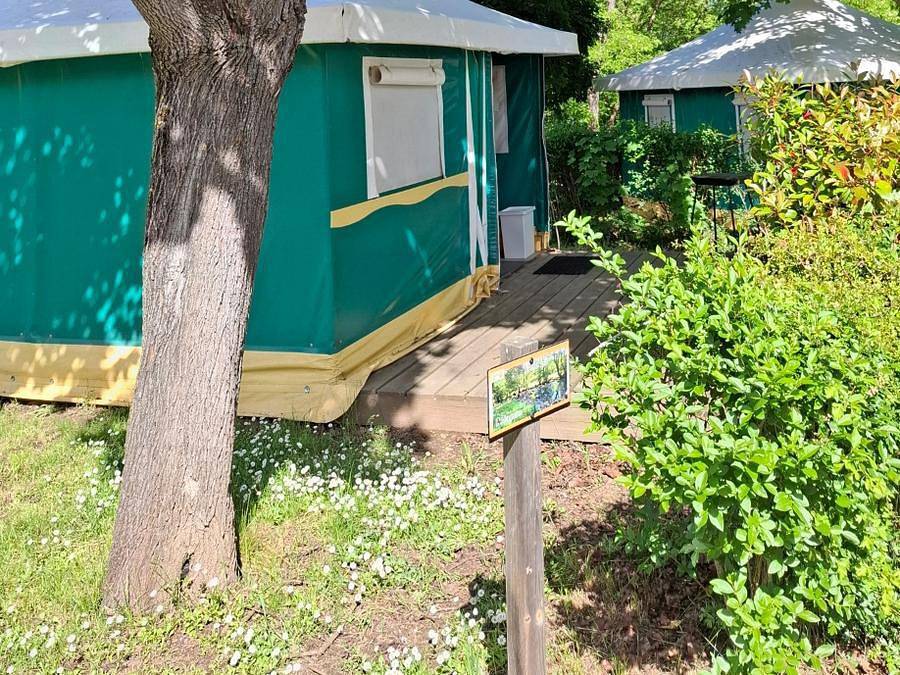 Camping Le Pont d'Allagnon - Bungalow de lona 4 personas - Trigano, Sin instalaciones sanitarias in Lempdes-sur-Allagnon, Alto Loira