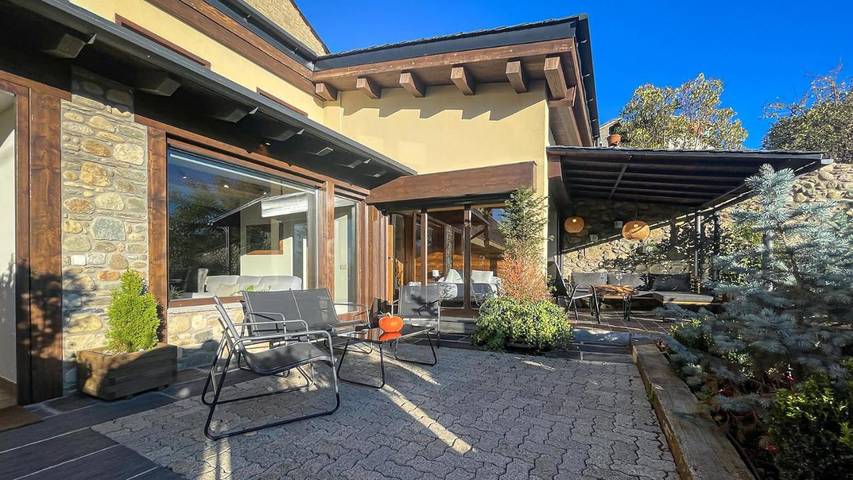 Apartamento de vacaciones para 6 personas, con jardín y vistas - 1