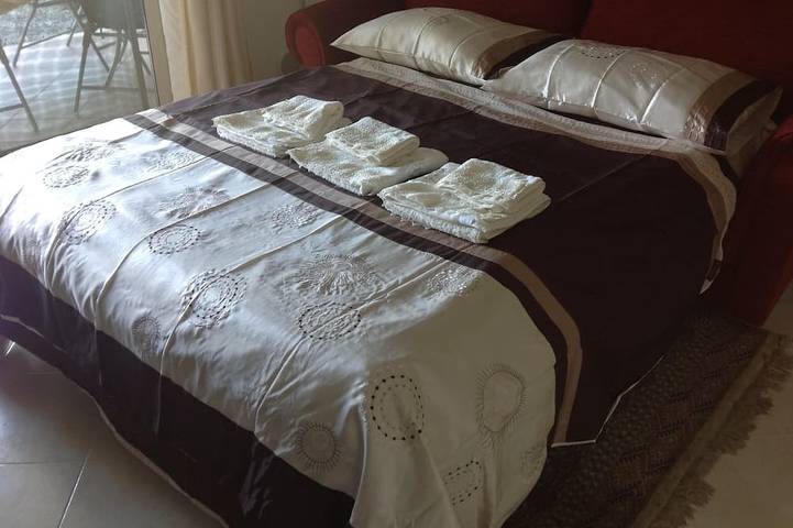 Appartement entier, Superbe studio de vacances pour 2/3 sur la station, près de la plage avec 2 piscines in Contrada Difesa, Pizzo