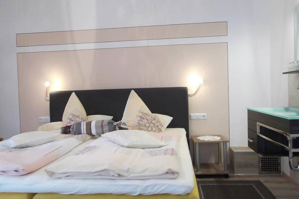 Ganze Wohnung, Doppelzimmer (Nr. 1) - Gästehaus  Daser in Unterammergau, Bayerische Alpen