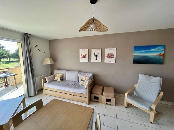 Gîte pour 6 personnes, avec piscine dans Golf Club des Sables d'Or - 2