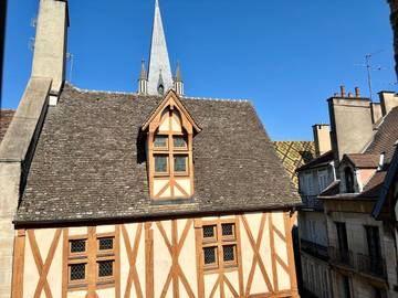 Gîte pour 2 personnes, avec vue, animaux acceptés dans Office De Tourisme De Dijon