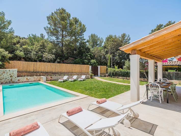 Luxus-Finca für 6 Personen, mit Pool und Garten, kinderfreundlich in Pollença - 2
