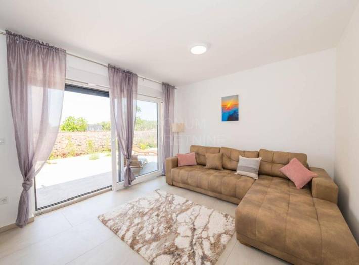 Villa Sunrise with Outdoor Pool - Four Bedroom Villa with Pool in Sibenik, Šibenik-Knin