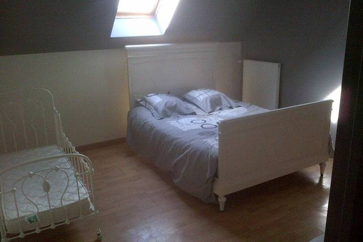 Gîte pour 8 personnes, avec jacuzzi et jardin ainsi que sauna et terrasse à Bransat - 4